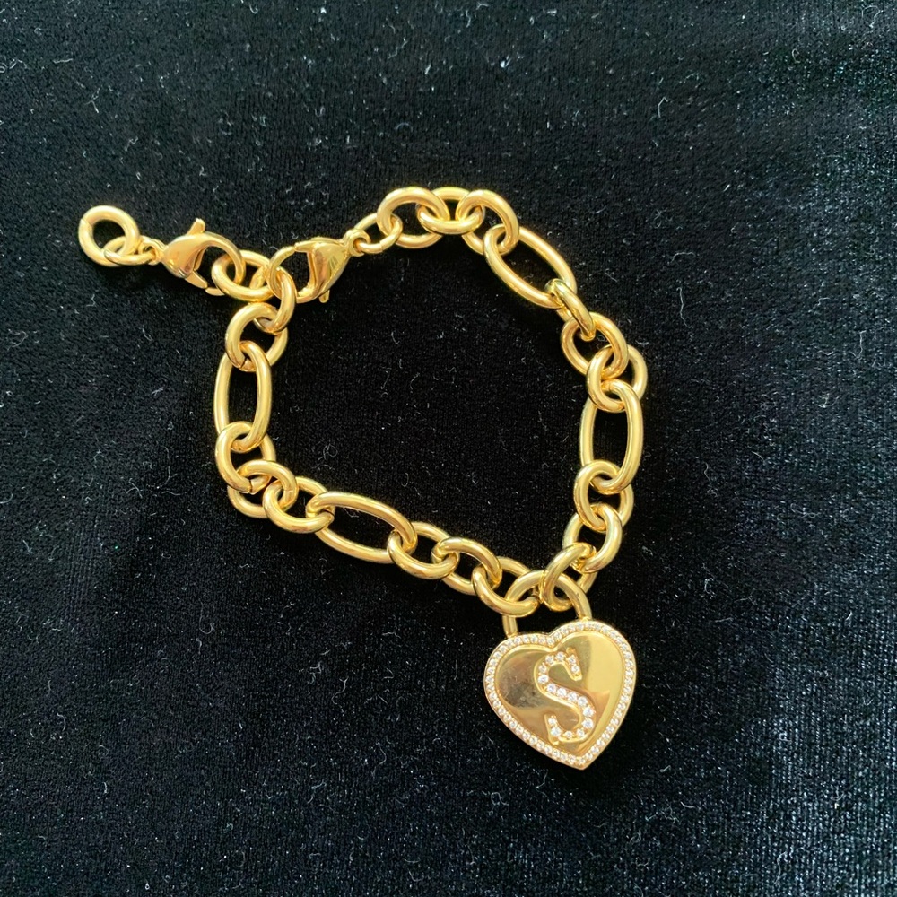 Gold Heart Charm Bracelet